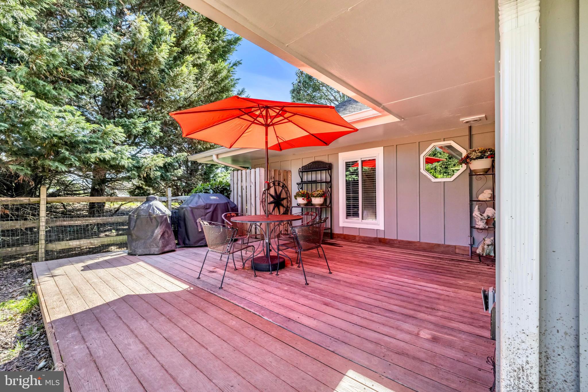 COVE CREEK CLUB - Residential