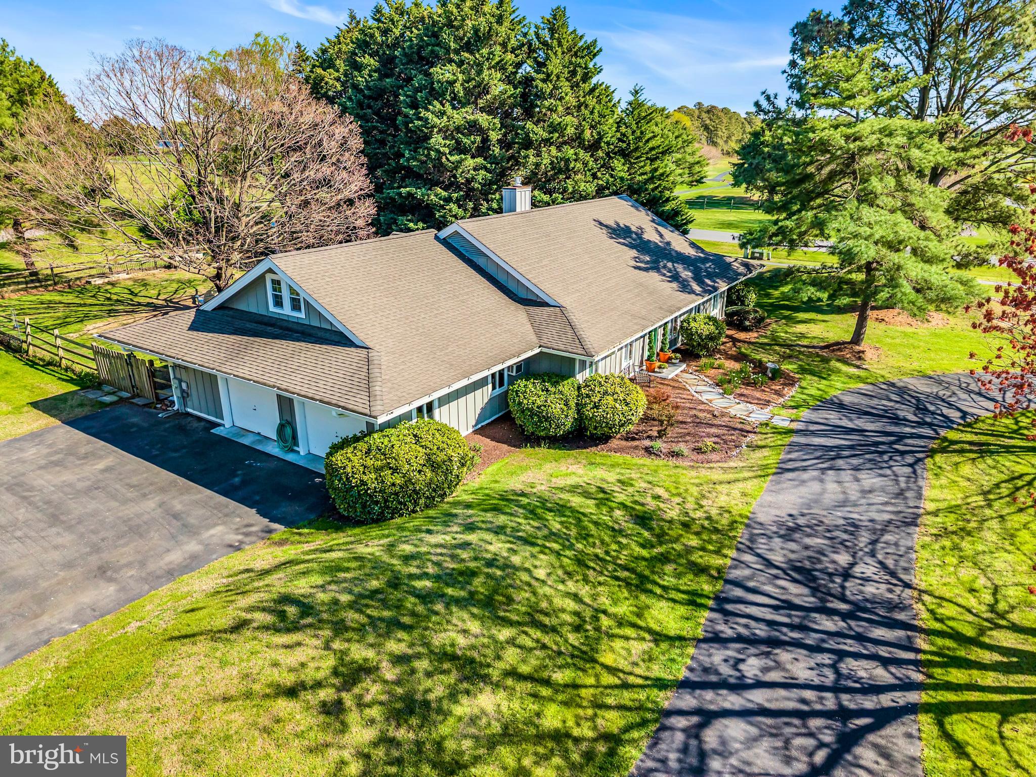 COVE CREEK CLUB - Residential