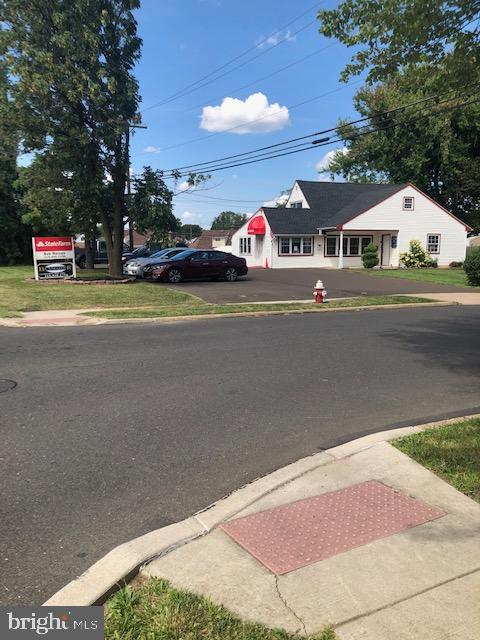 1 PLUMBRIDGE DRIVE