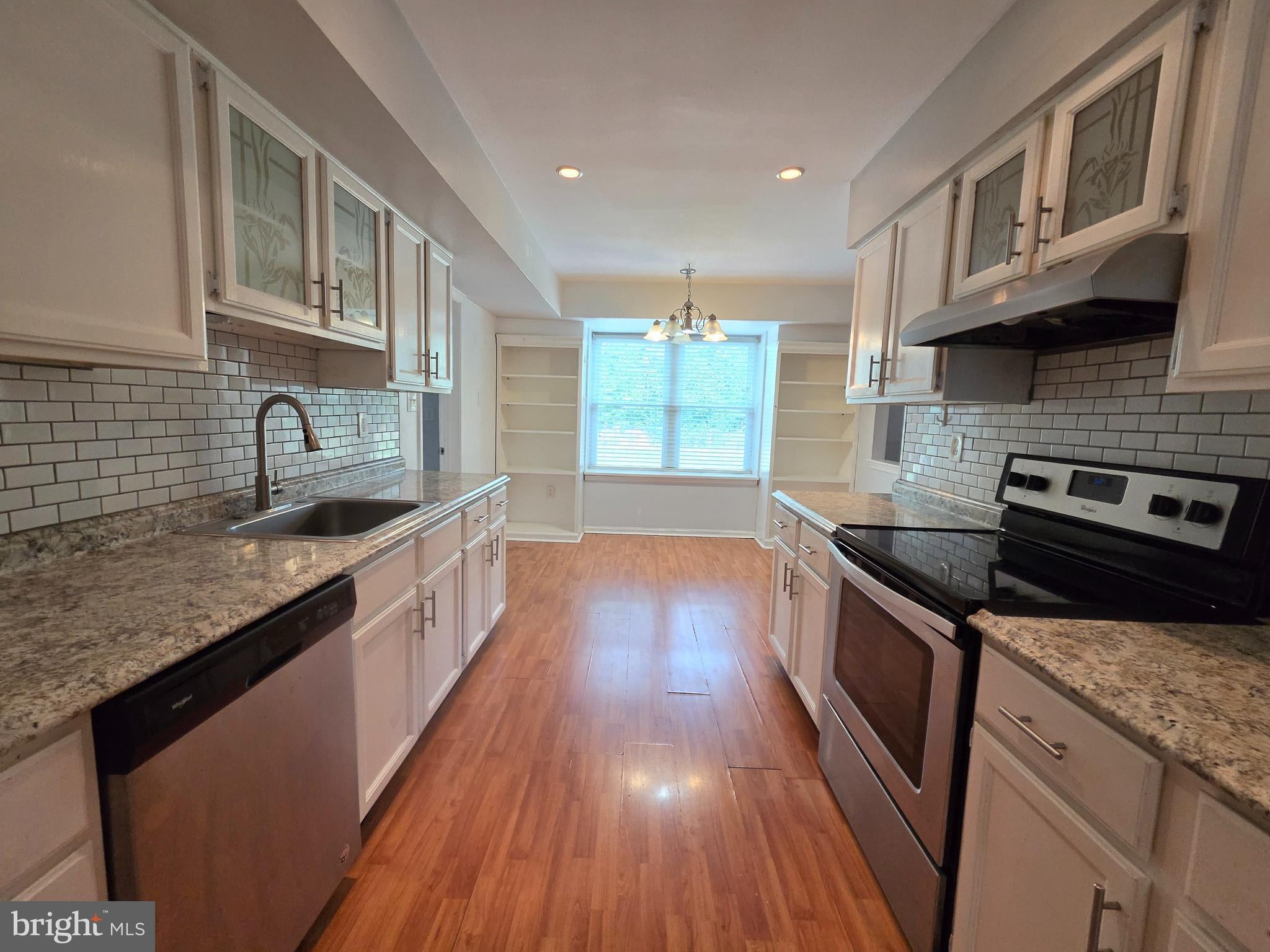 20 FOX HOLLOW LANE