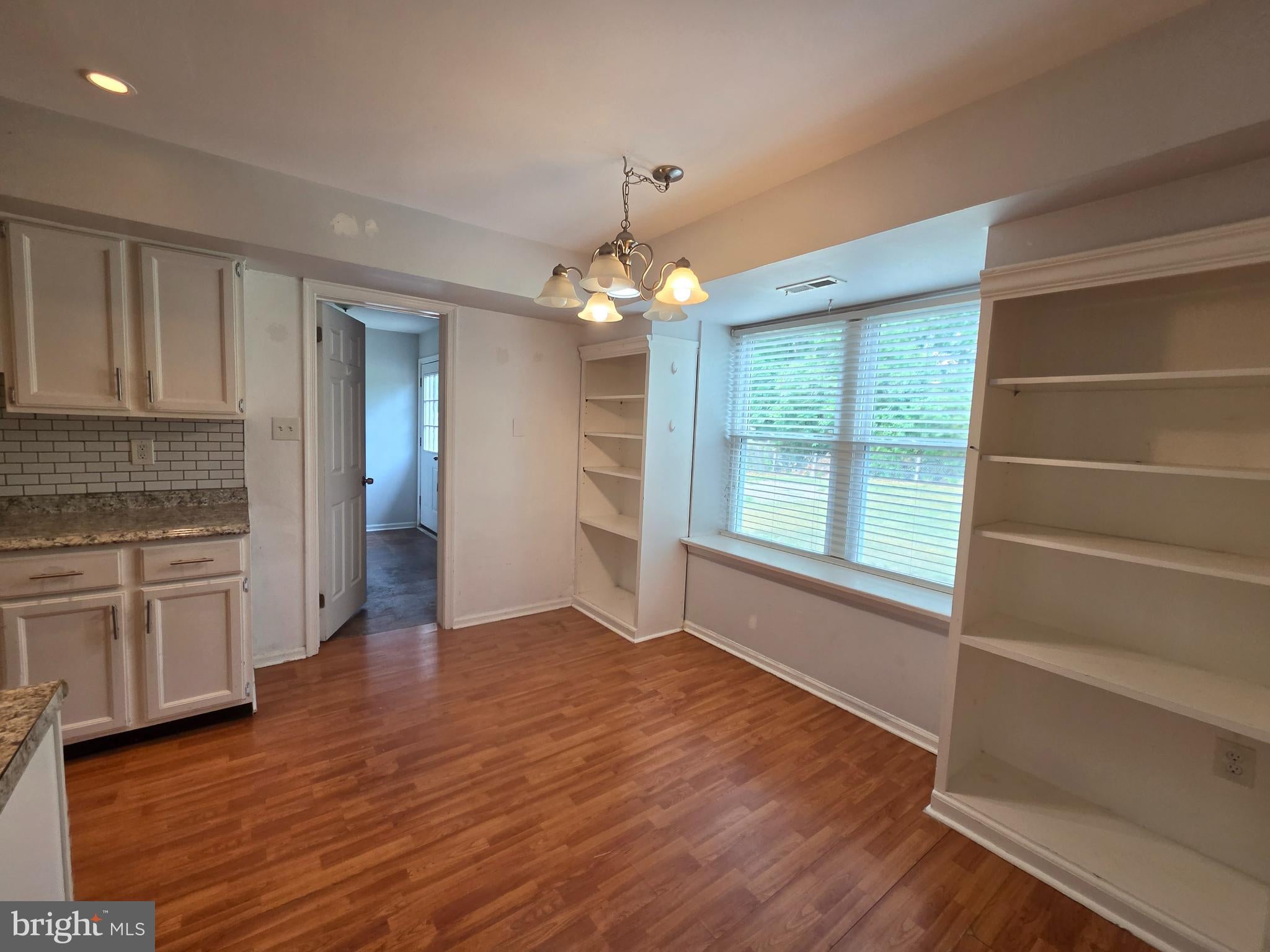 20 FOX HOLLOW LANE