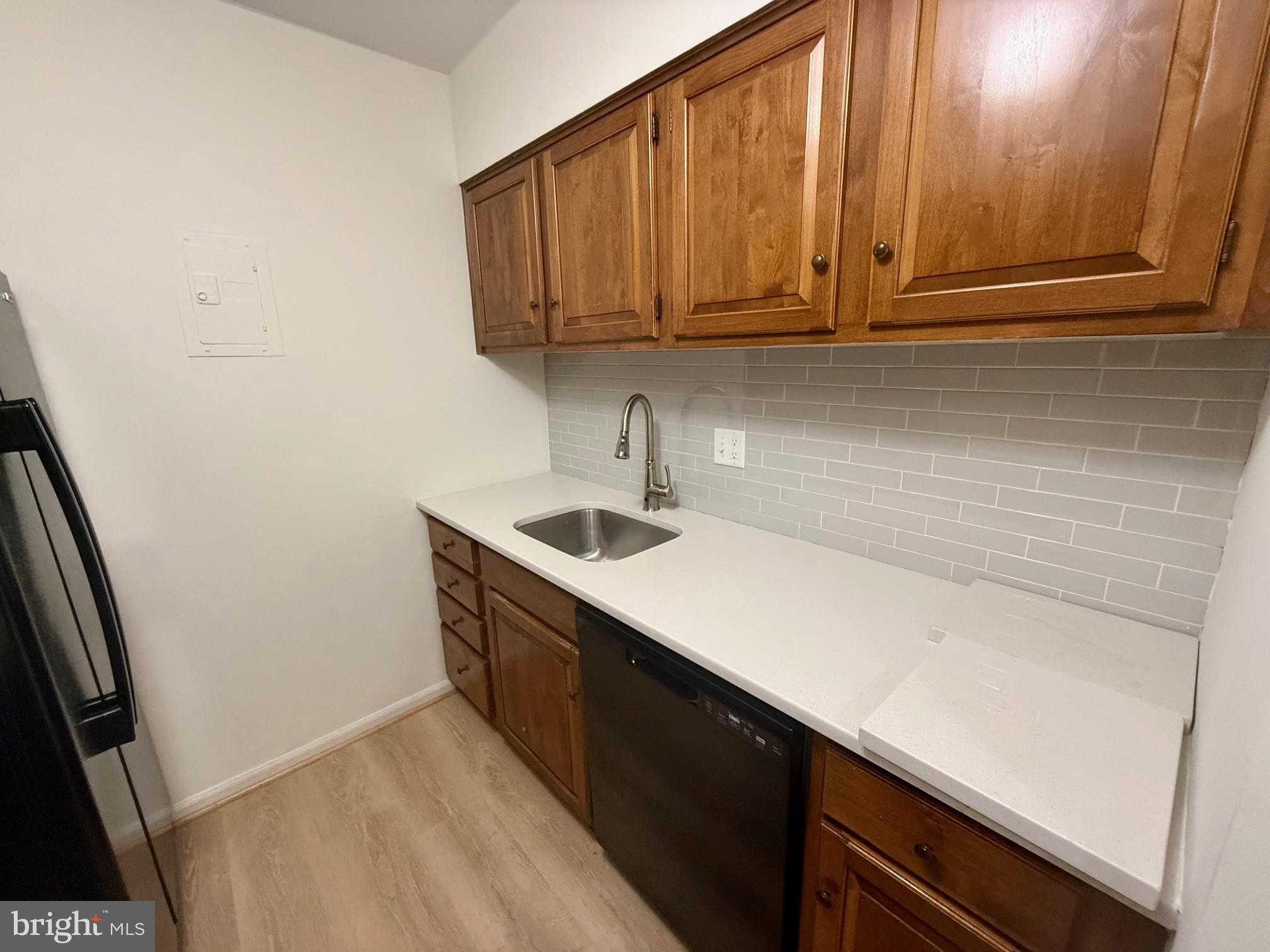 FAIRWINDS OF ANNAPOLIS - Residential Lease