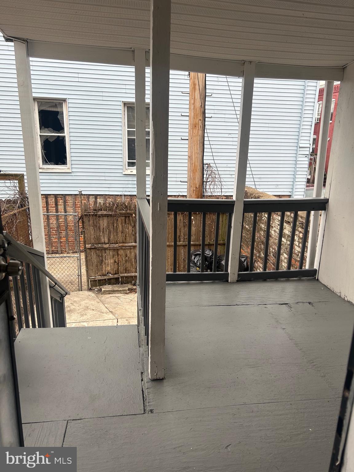 MONDAWMIN - Residential Lease