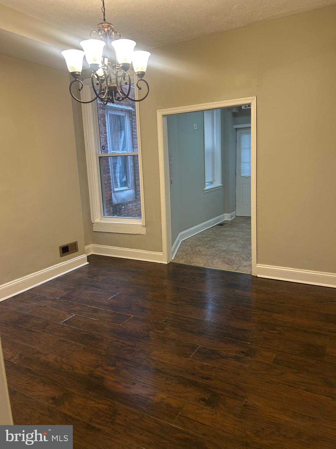 MONDAWMIN - Residential Lease