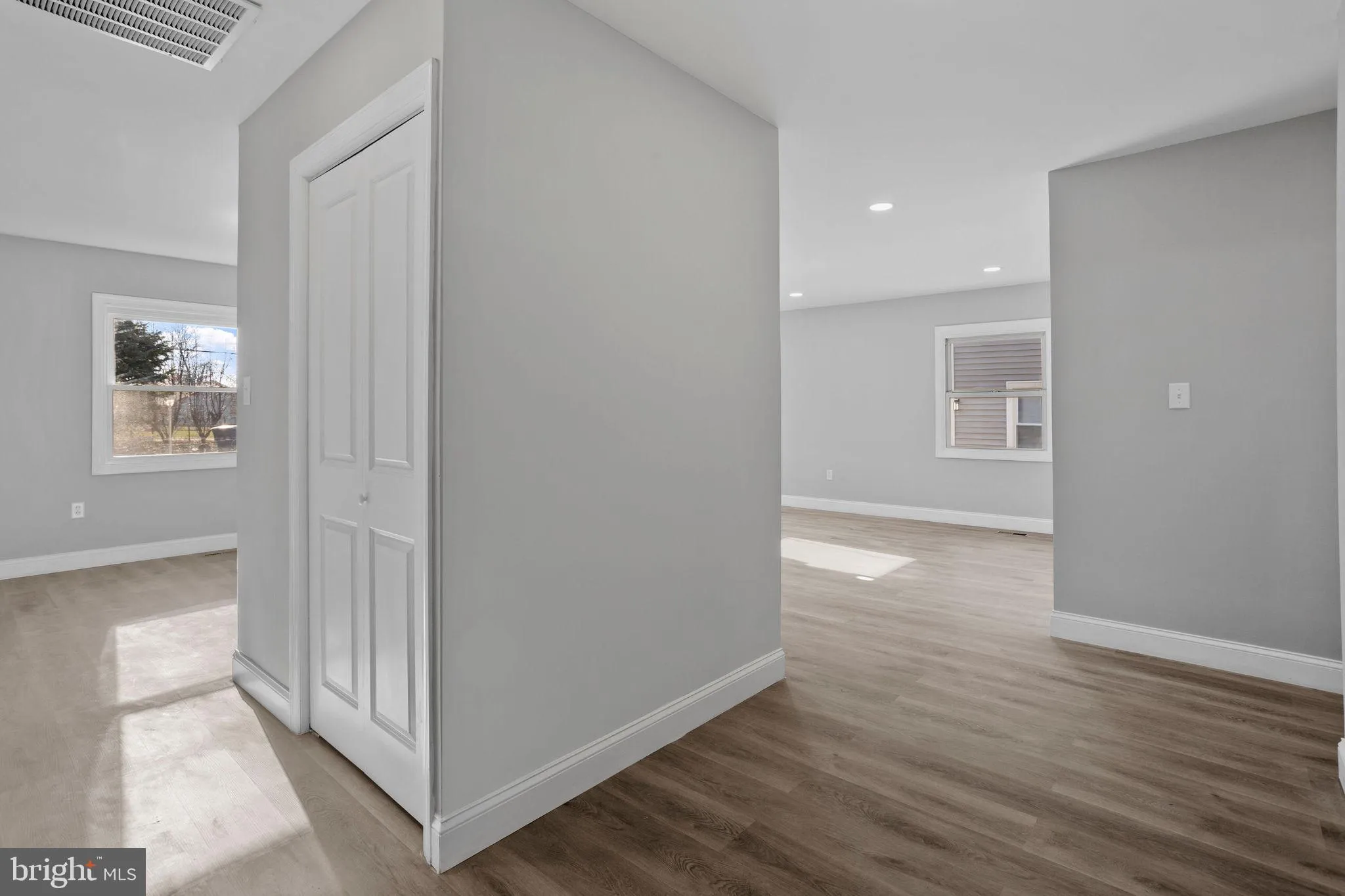 Willingboro, New Jersey 08046, United States, 3 Bedrooms Bedrooms, ,2 BathroomsBathrooms,Residential,Active,23838