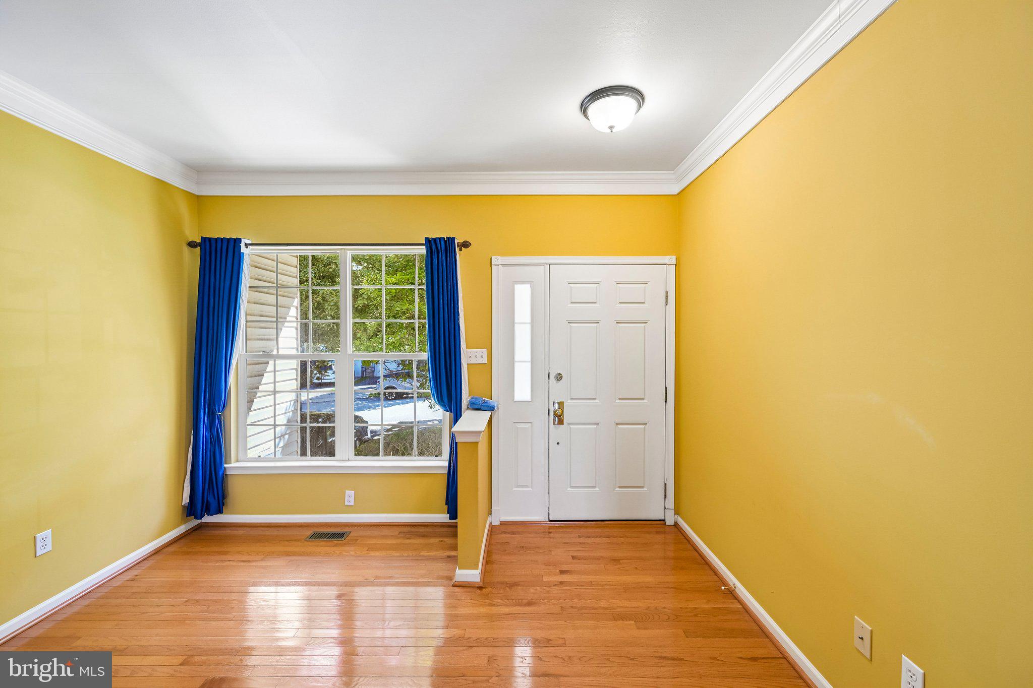 183 FRINGETREE DRIVE