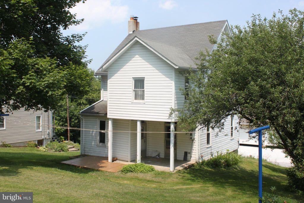 Photo of 58 High Street, FELTON, PA 17322 (MLS # PAYK2091536)