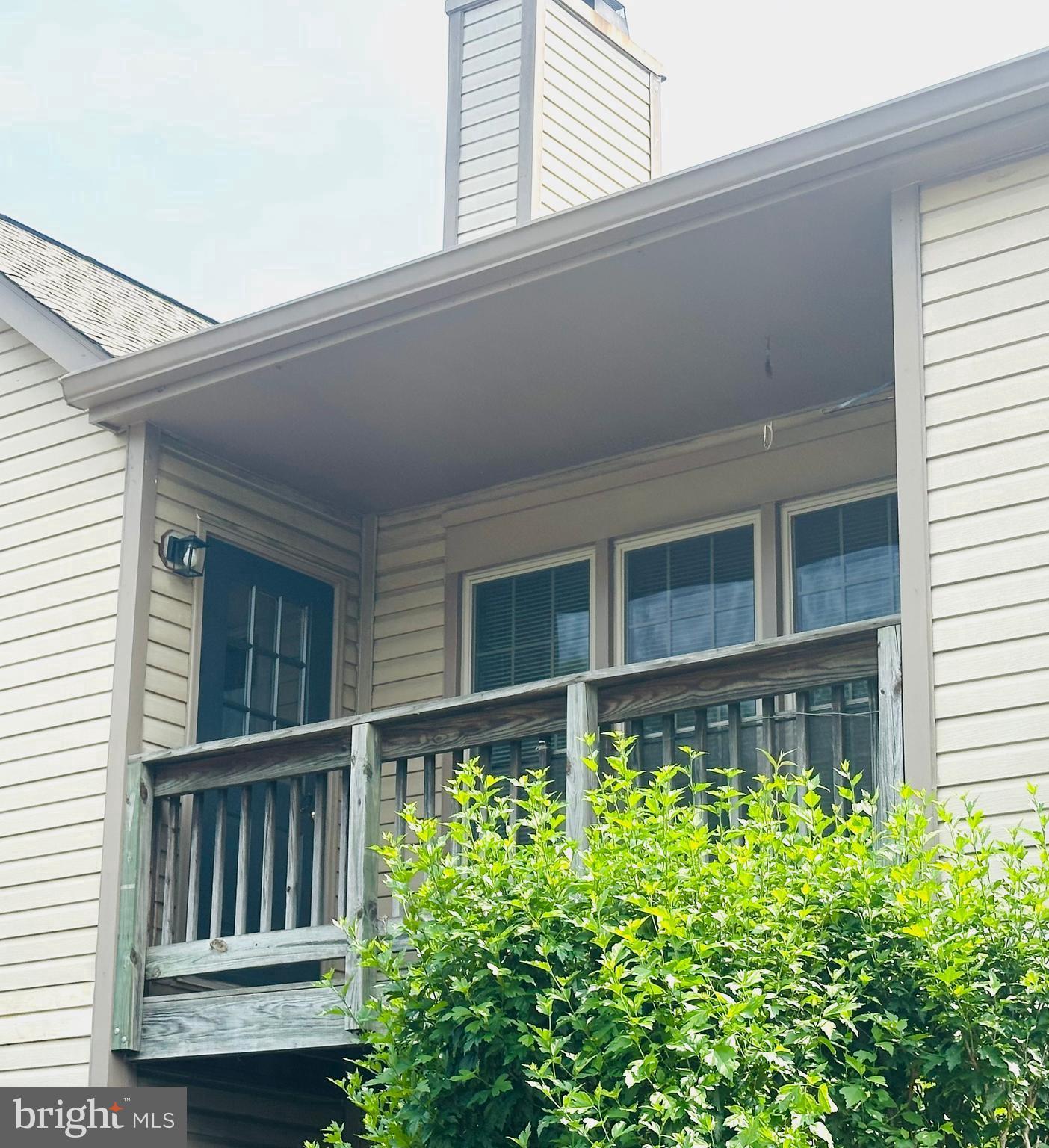 STONINGTON CONDOMINIUMS - Residential