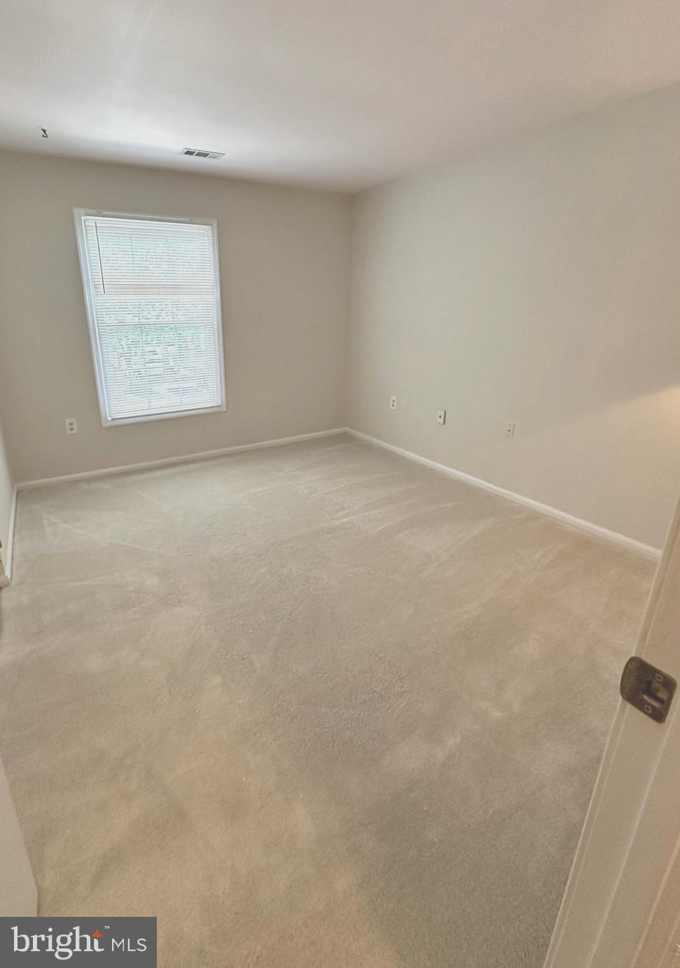 STONINGTON CONDOMINIUMS - Residential