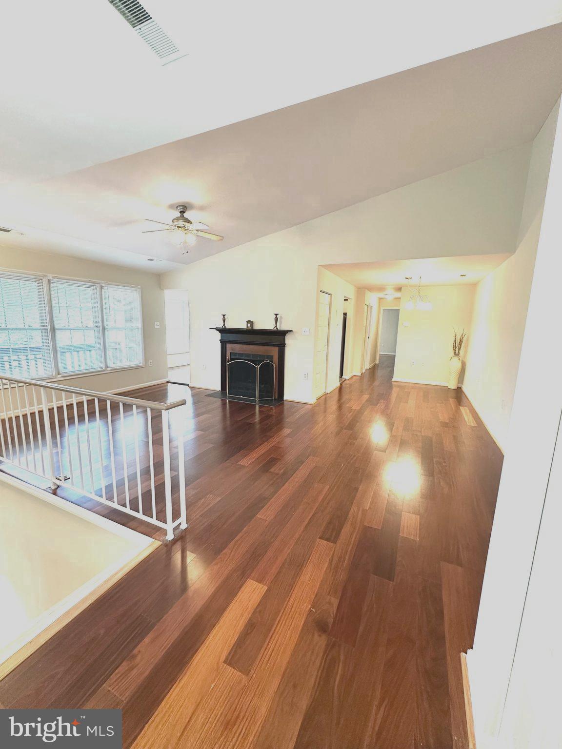 STONINGTON CONDOMINIUMS - Residential