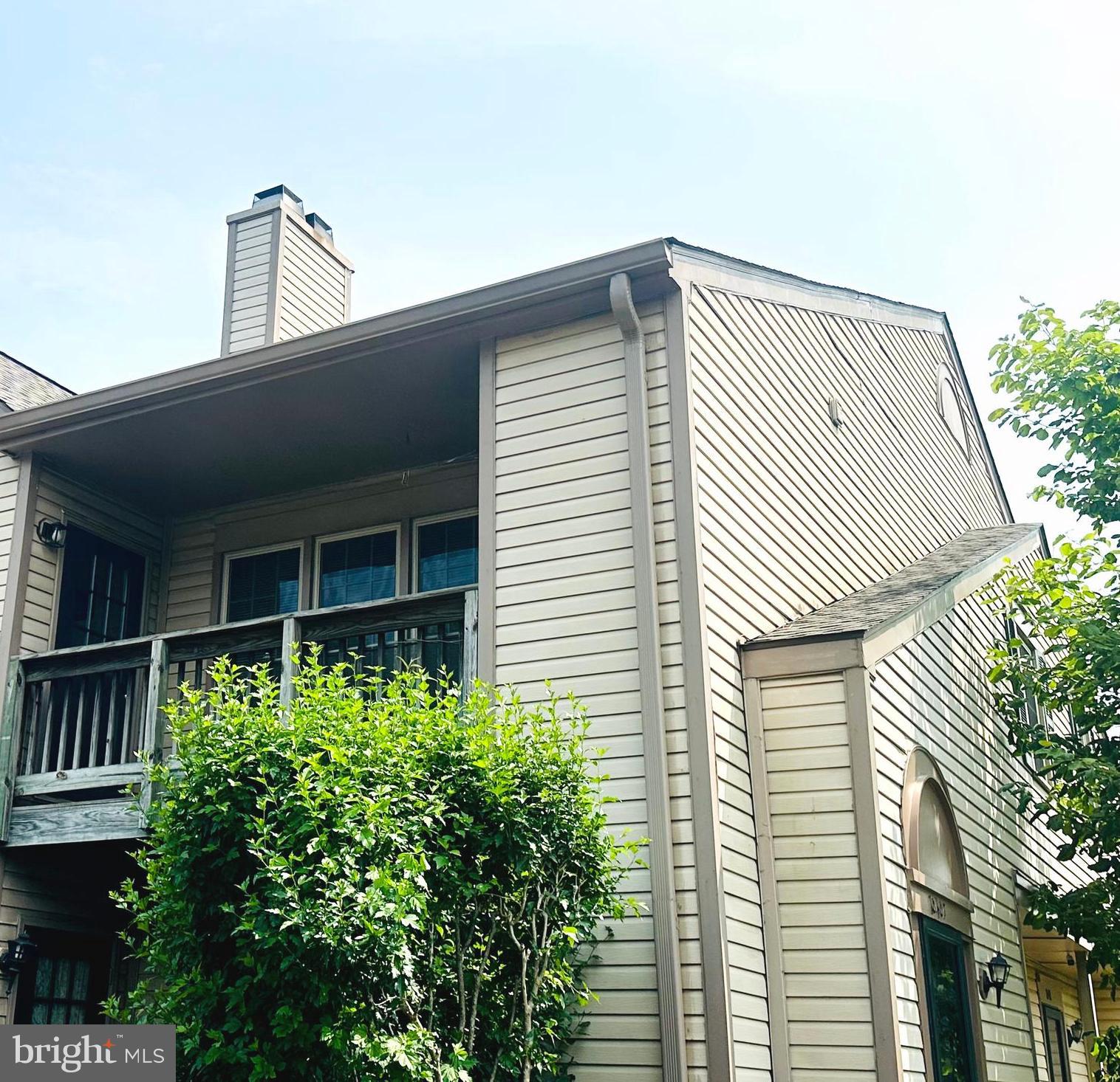 STONINGTON CONDOMINIUMS - Residential