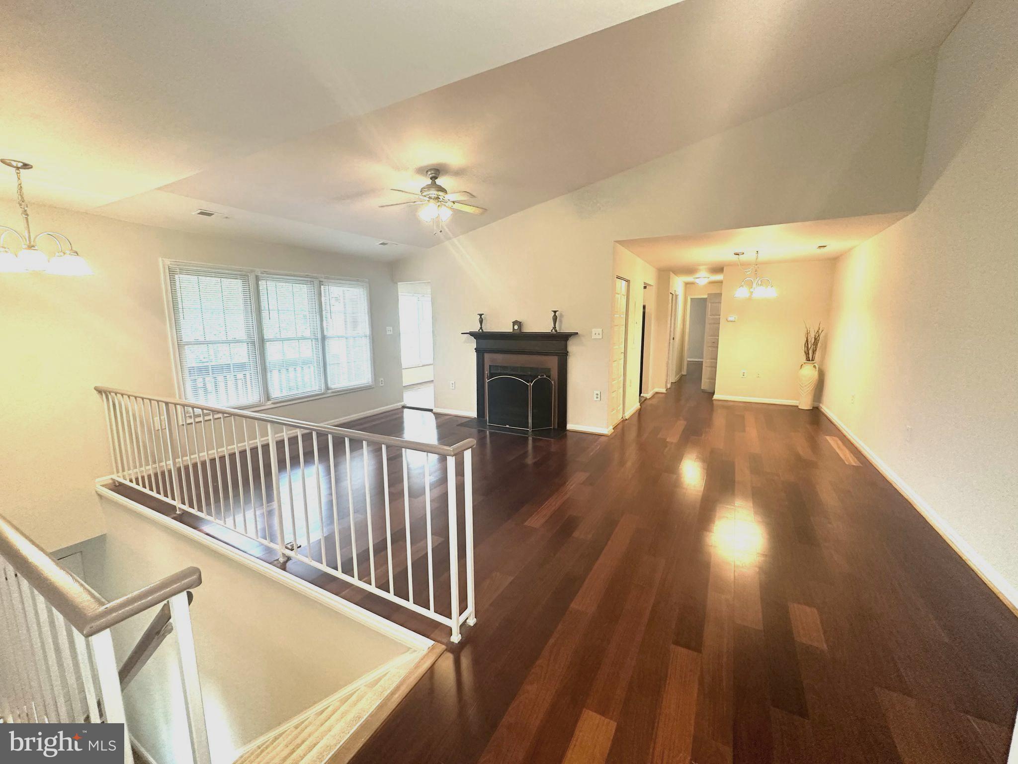 STONINGTON CONDOMINIUMS - Residential