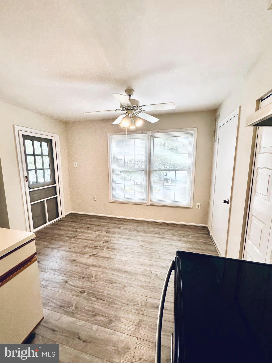 STONINGTON CONDOMINIUMS - Residential