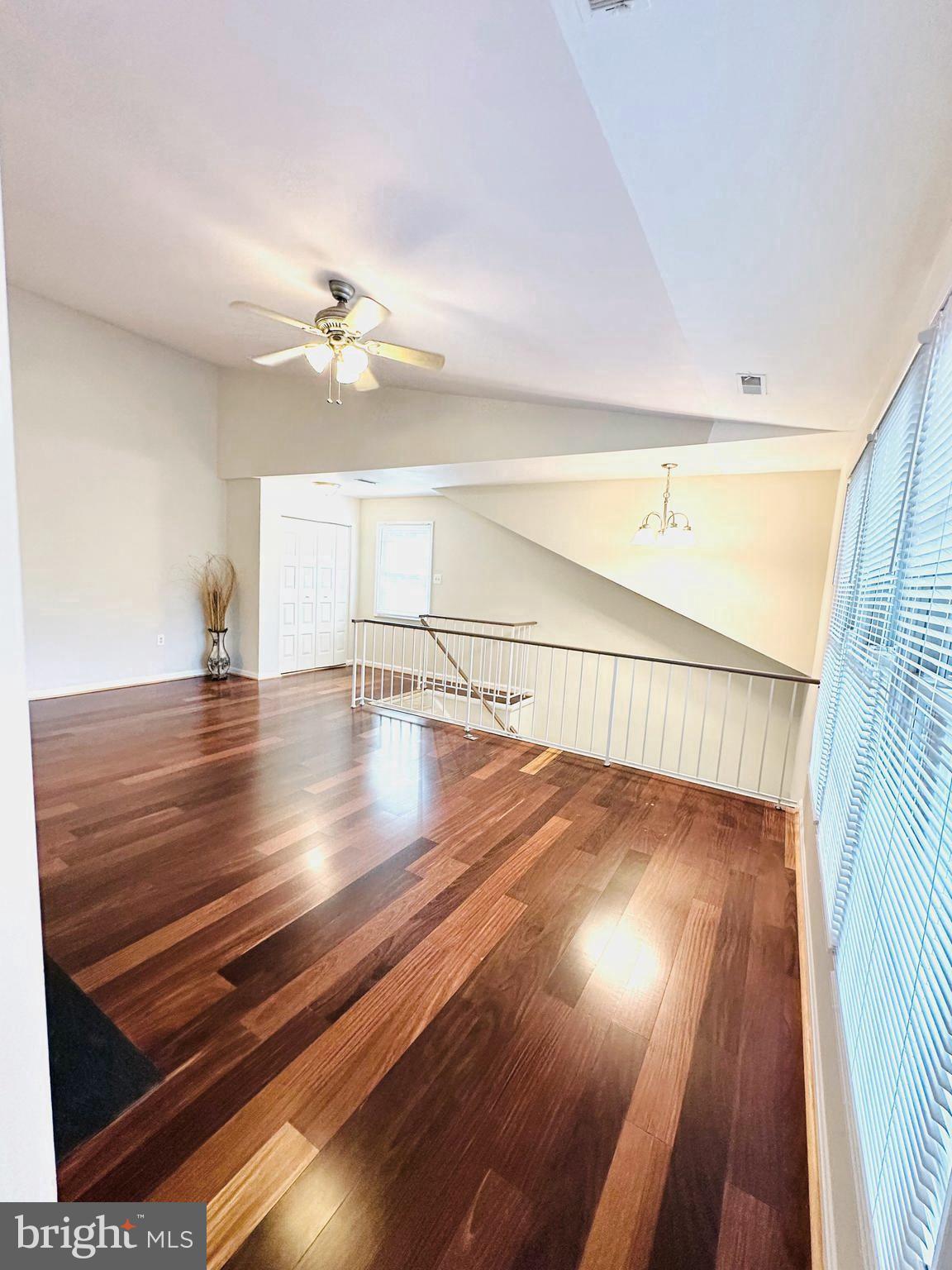 STONINGTON CONDOMINIUMS - Residential