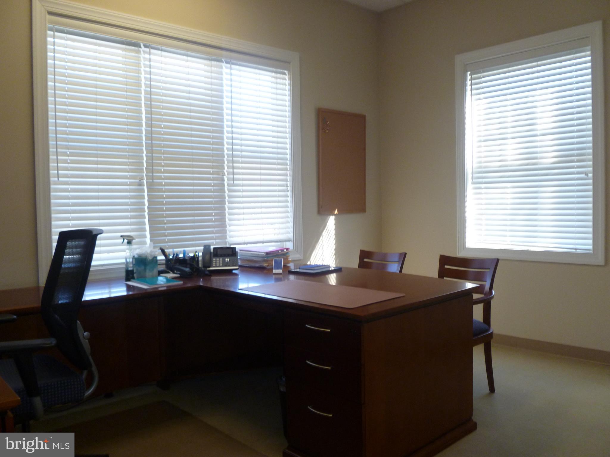 4000 GENESEE PLACE 213