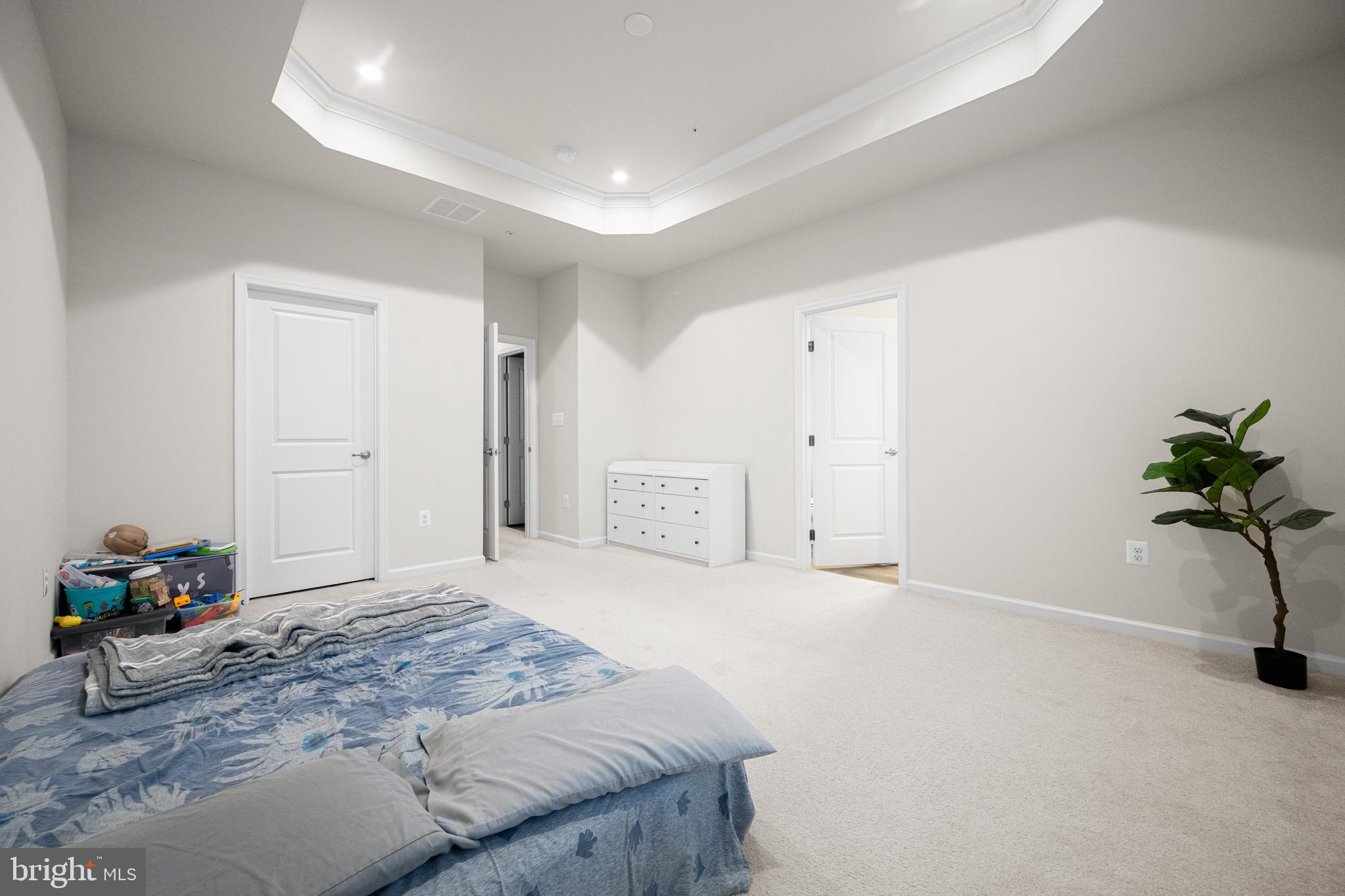 PARKSIDE PRESERVE - Residential