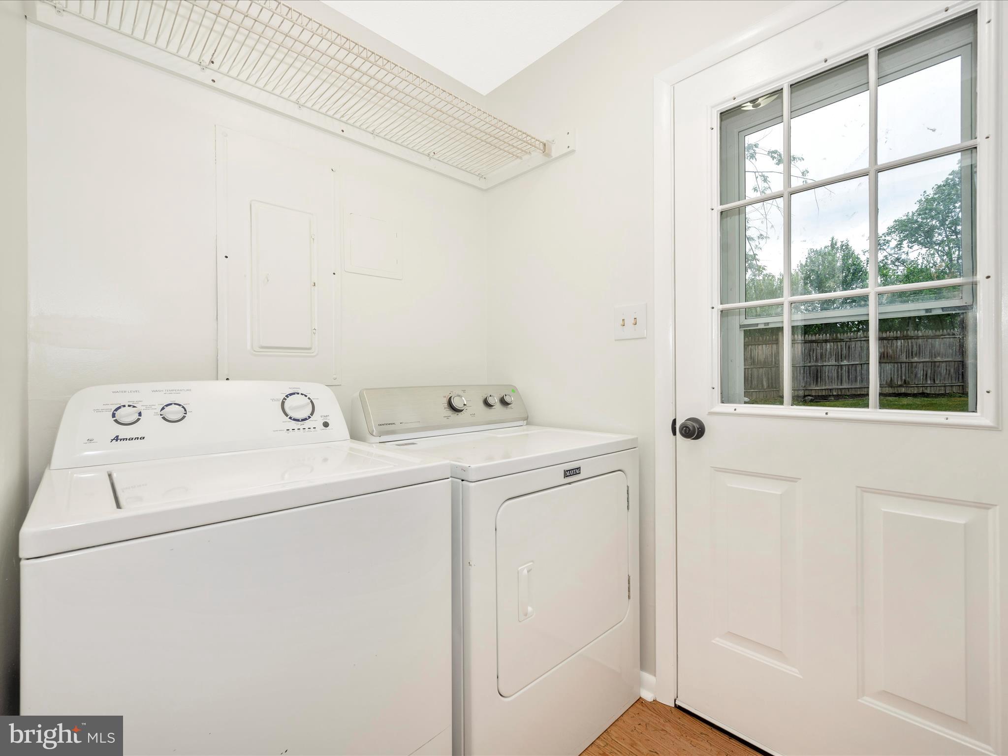 COLONIAL PARK - Residential