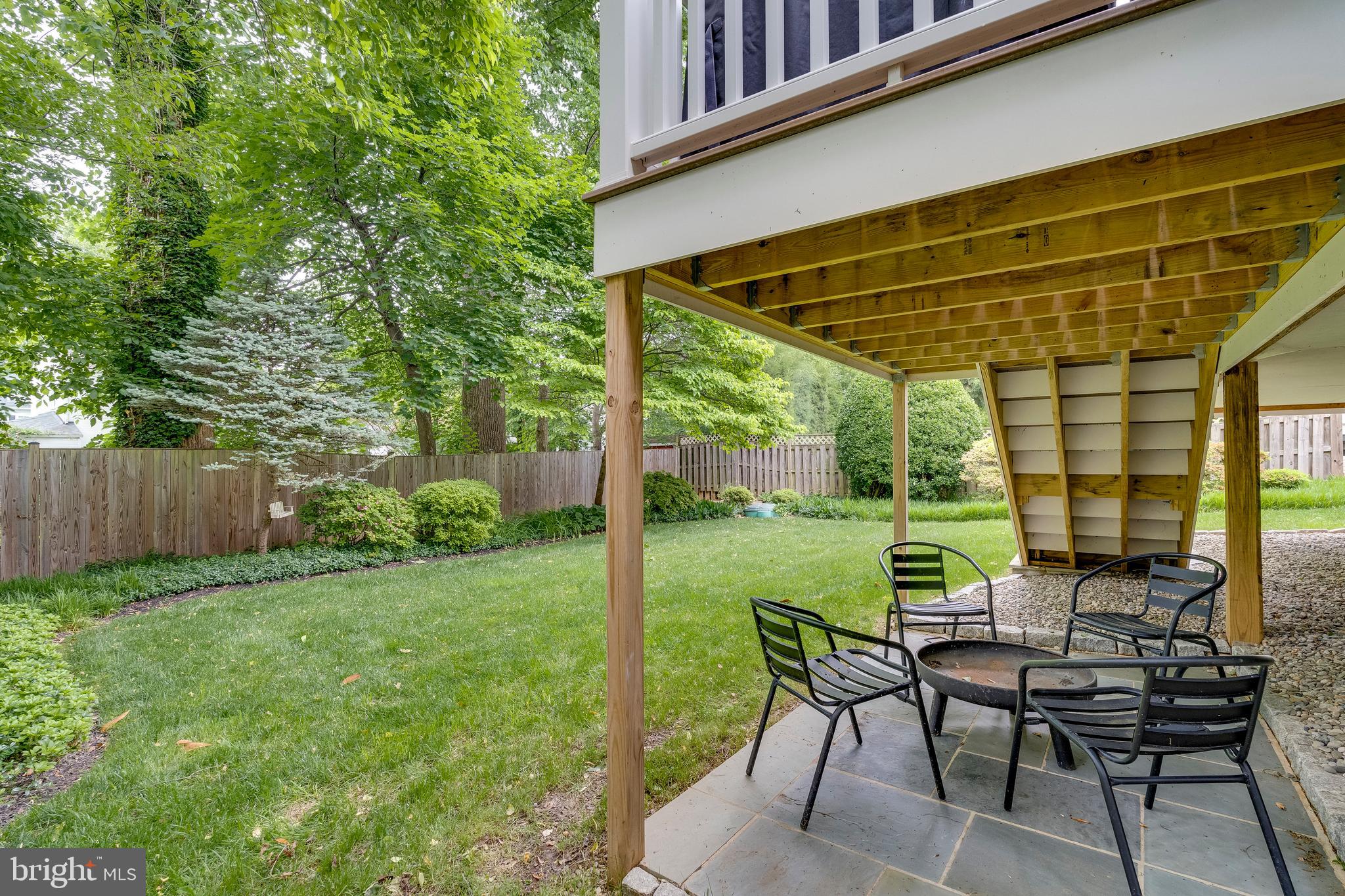 GREENWICH FOREST - Residential