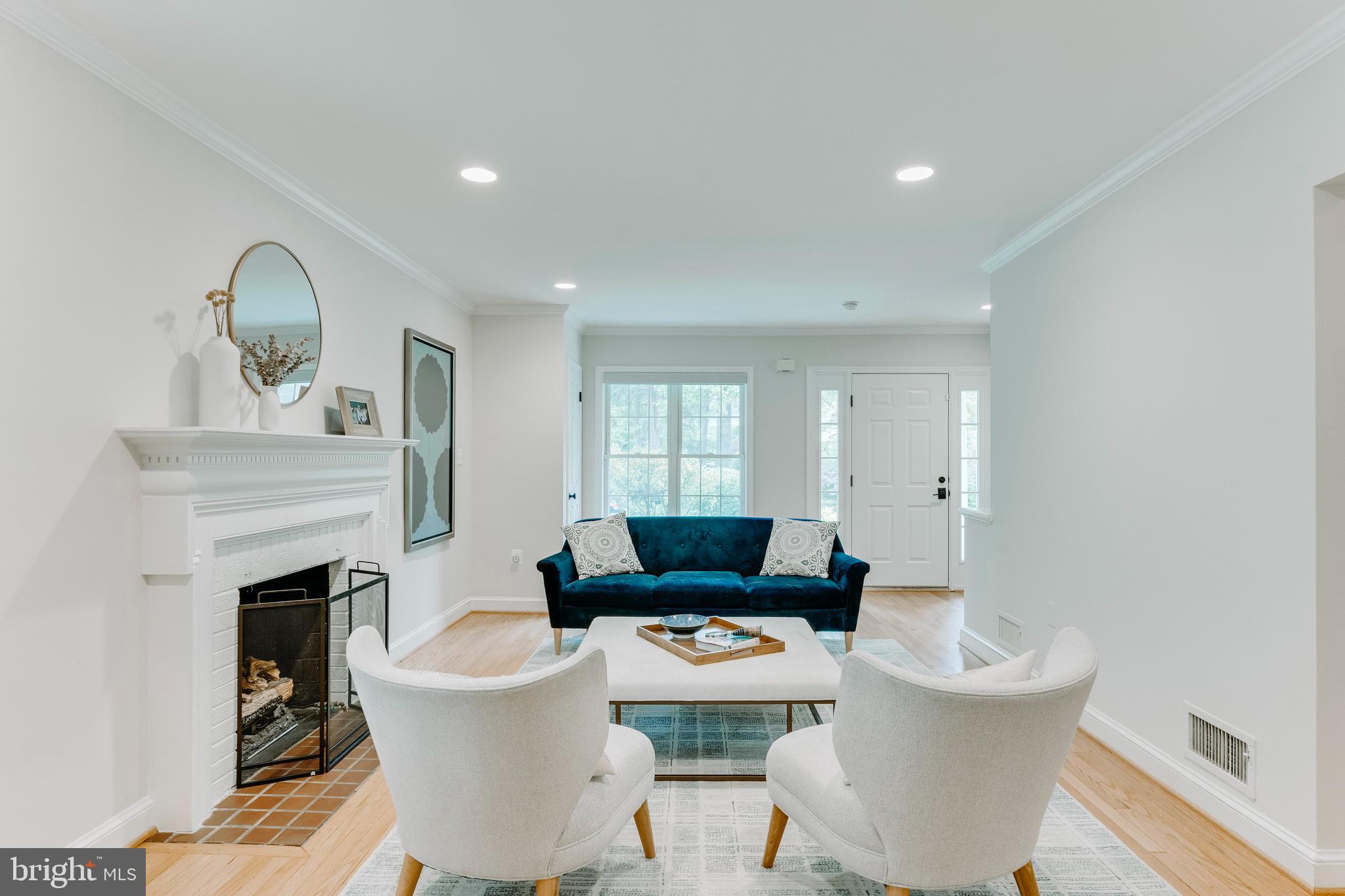 GREENWICH FOREST - Residential