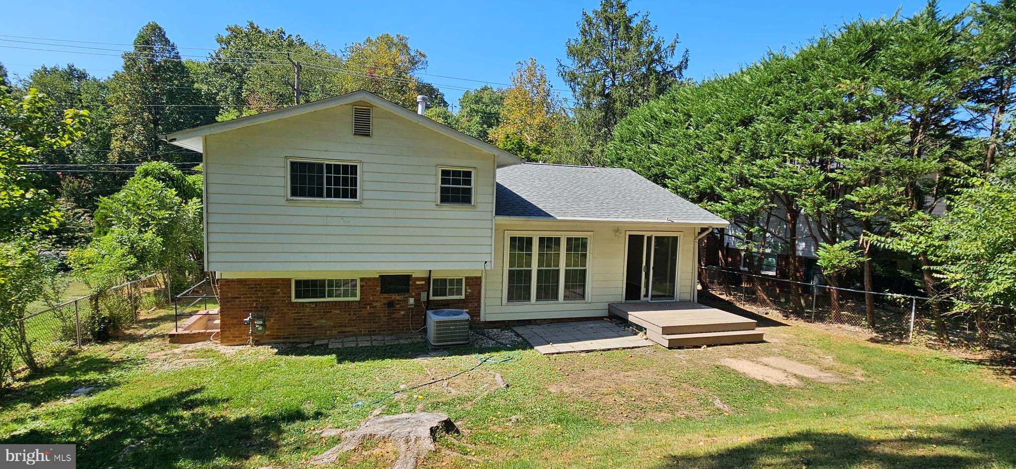 HUNGERFORD - Residential Lease