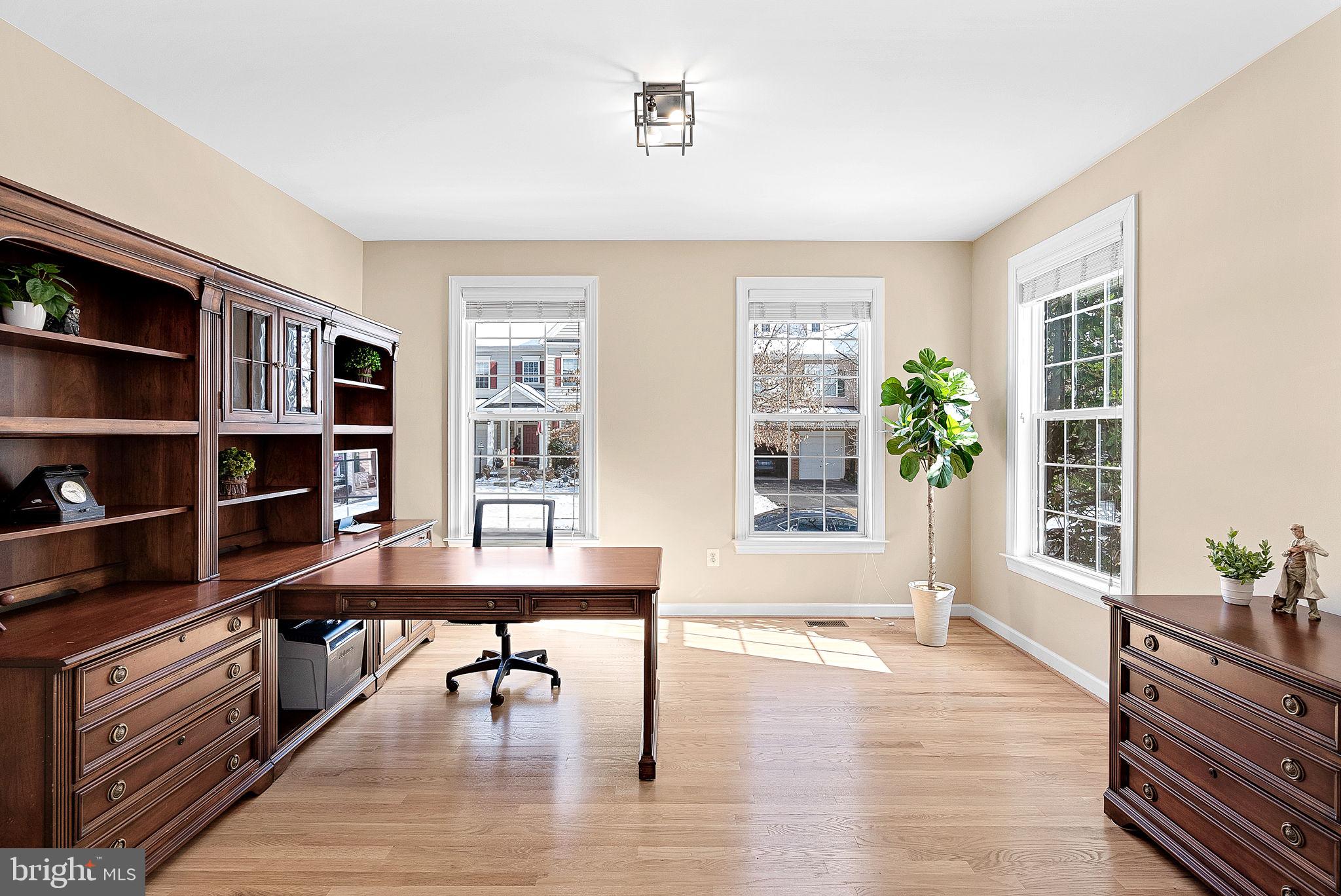 BRAMBLETON - Residential