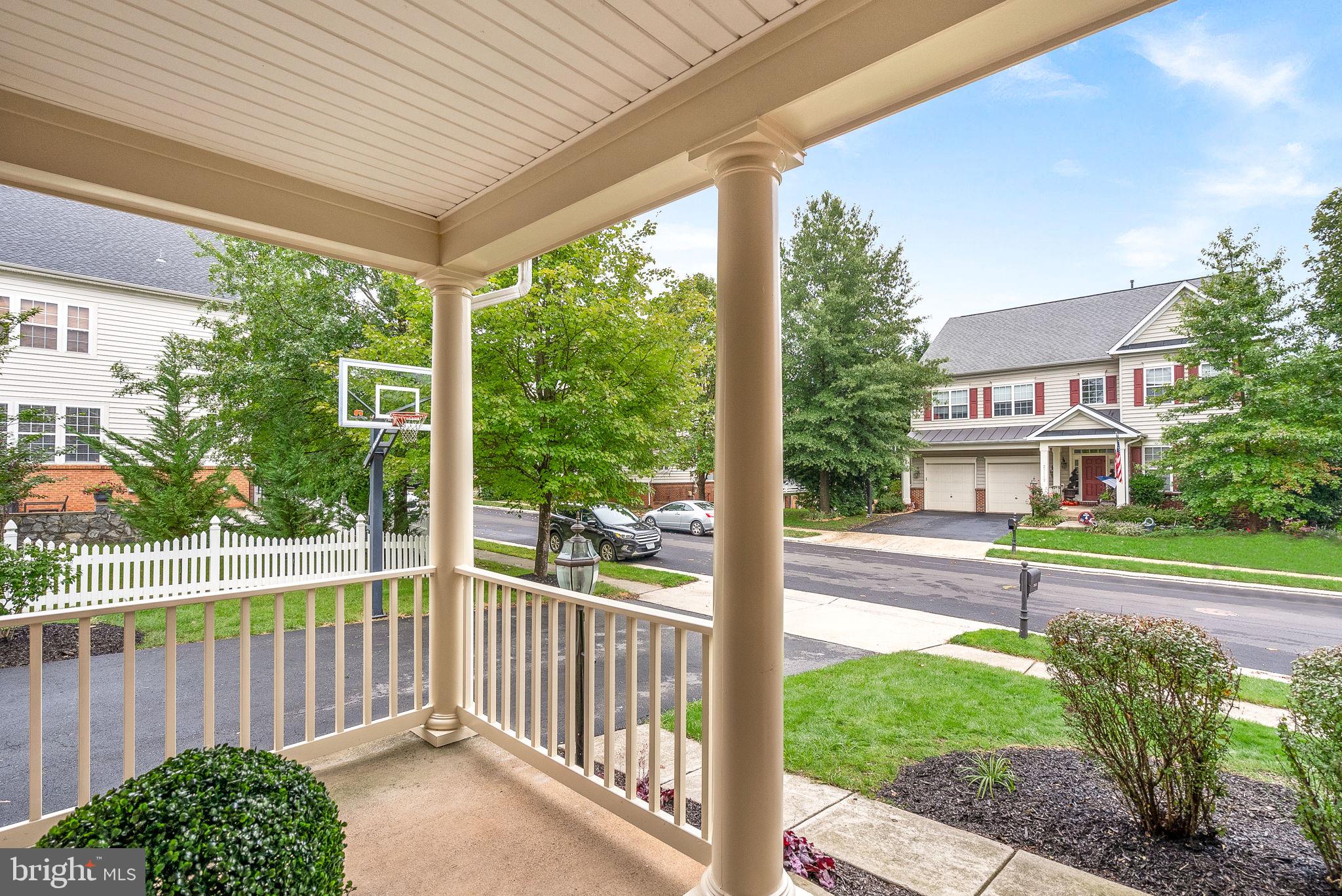 BRAMBLETON - Residential