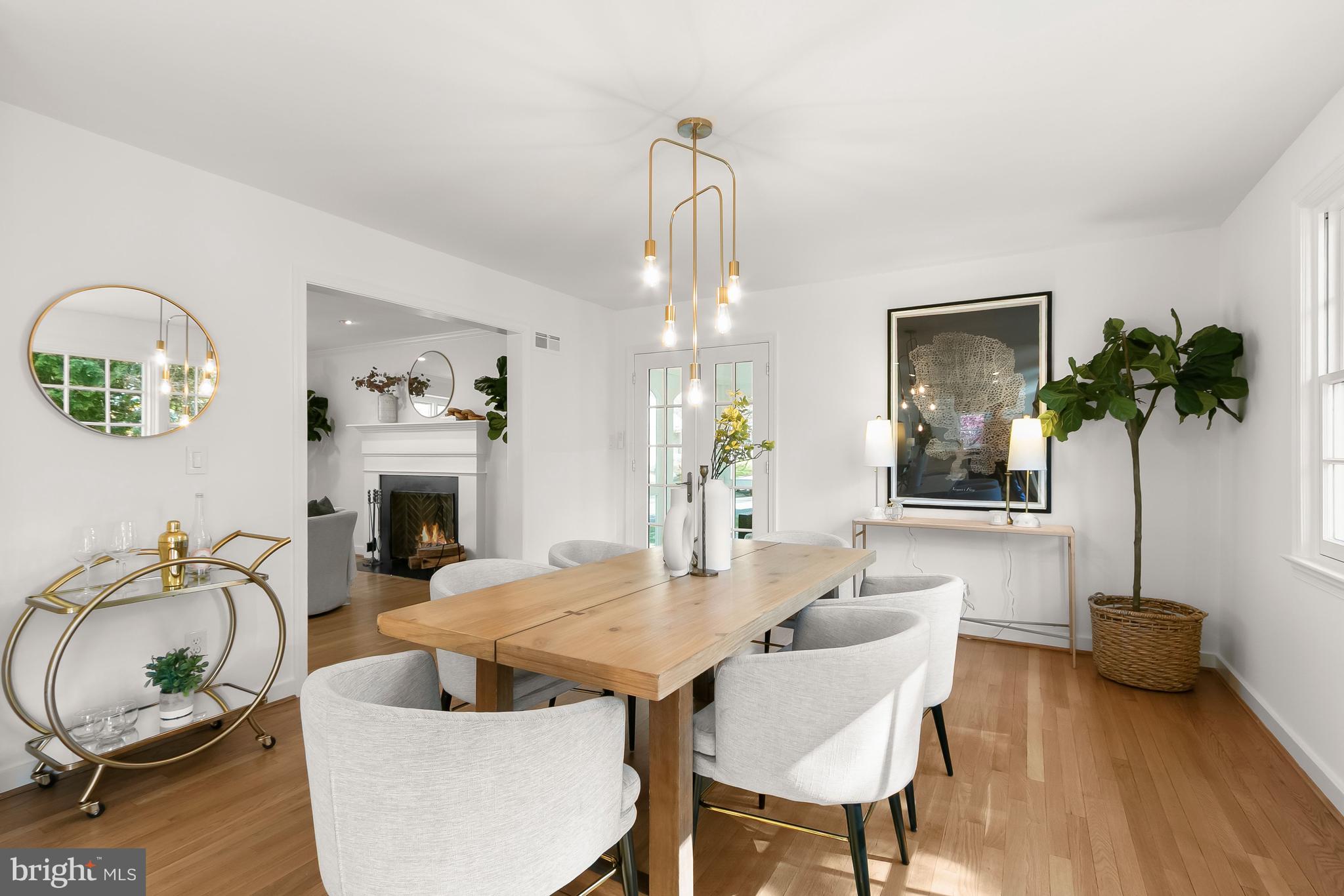 SPRING VALLEY - Residential