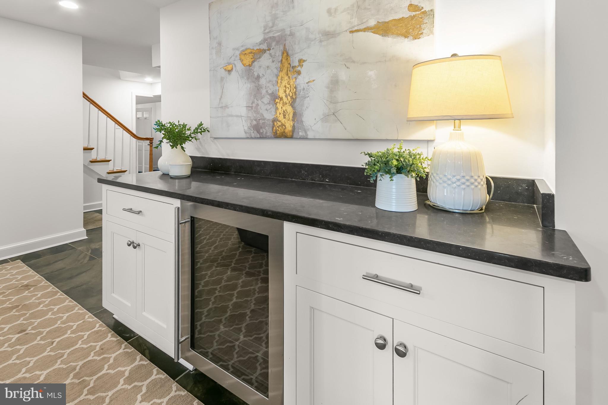SPRING VALLEY - Residential