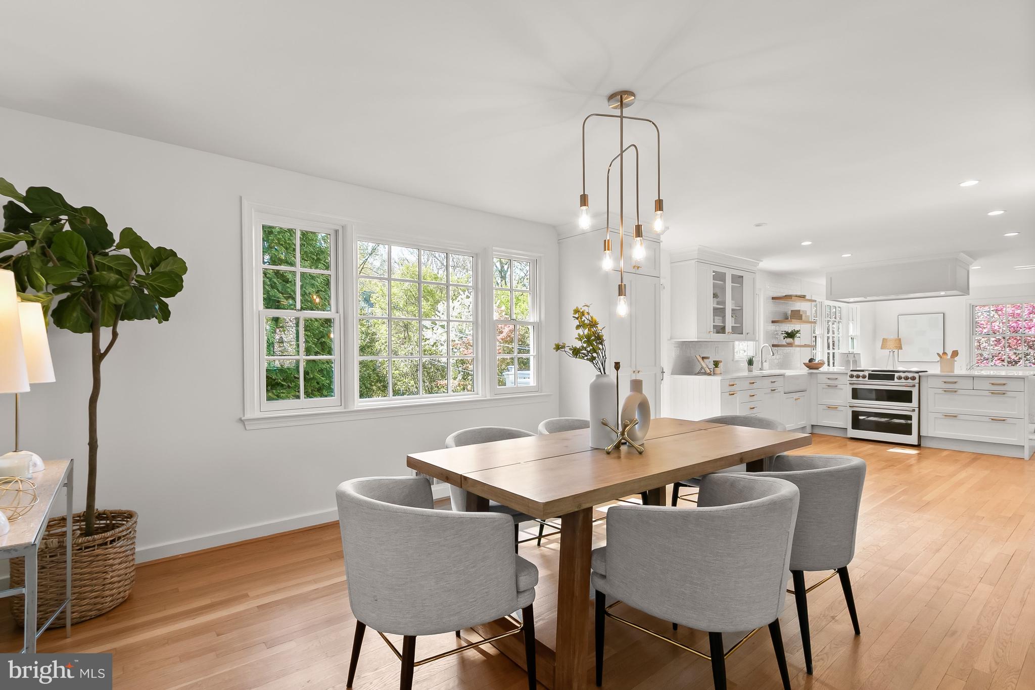SPRING VALLEY - Residential