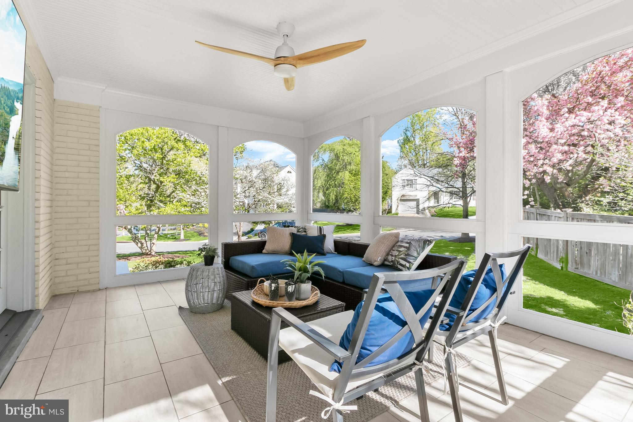 SPRING VALLEY - Residential