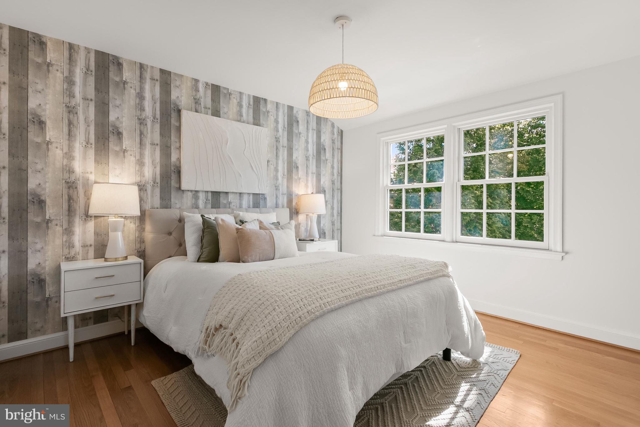 SPRING VALLEY - Residential