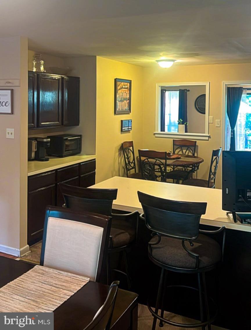1402 REDWOOD COURT 57