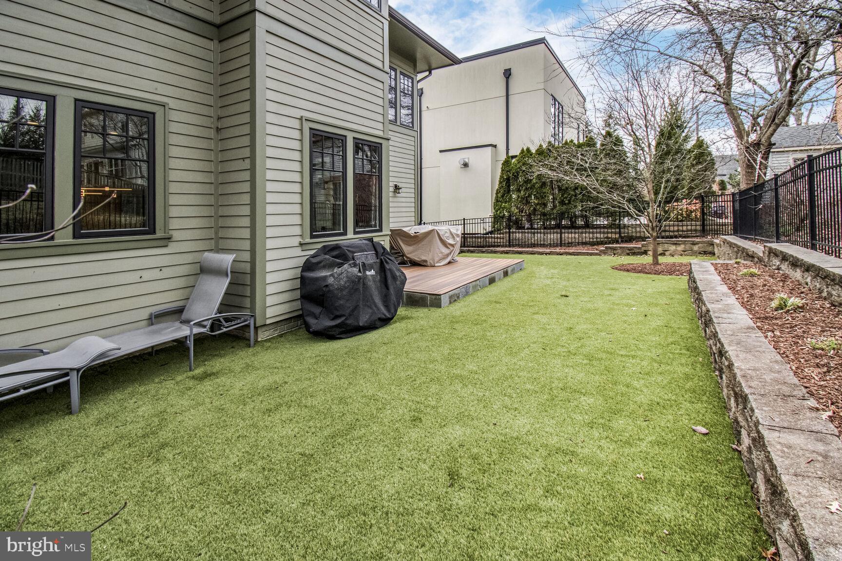 CHEVY CHASE TERRACE - Residential