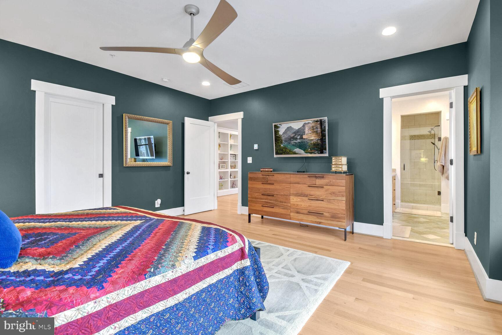 CHEVY CHASE TERRACE - Residential