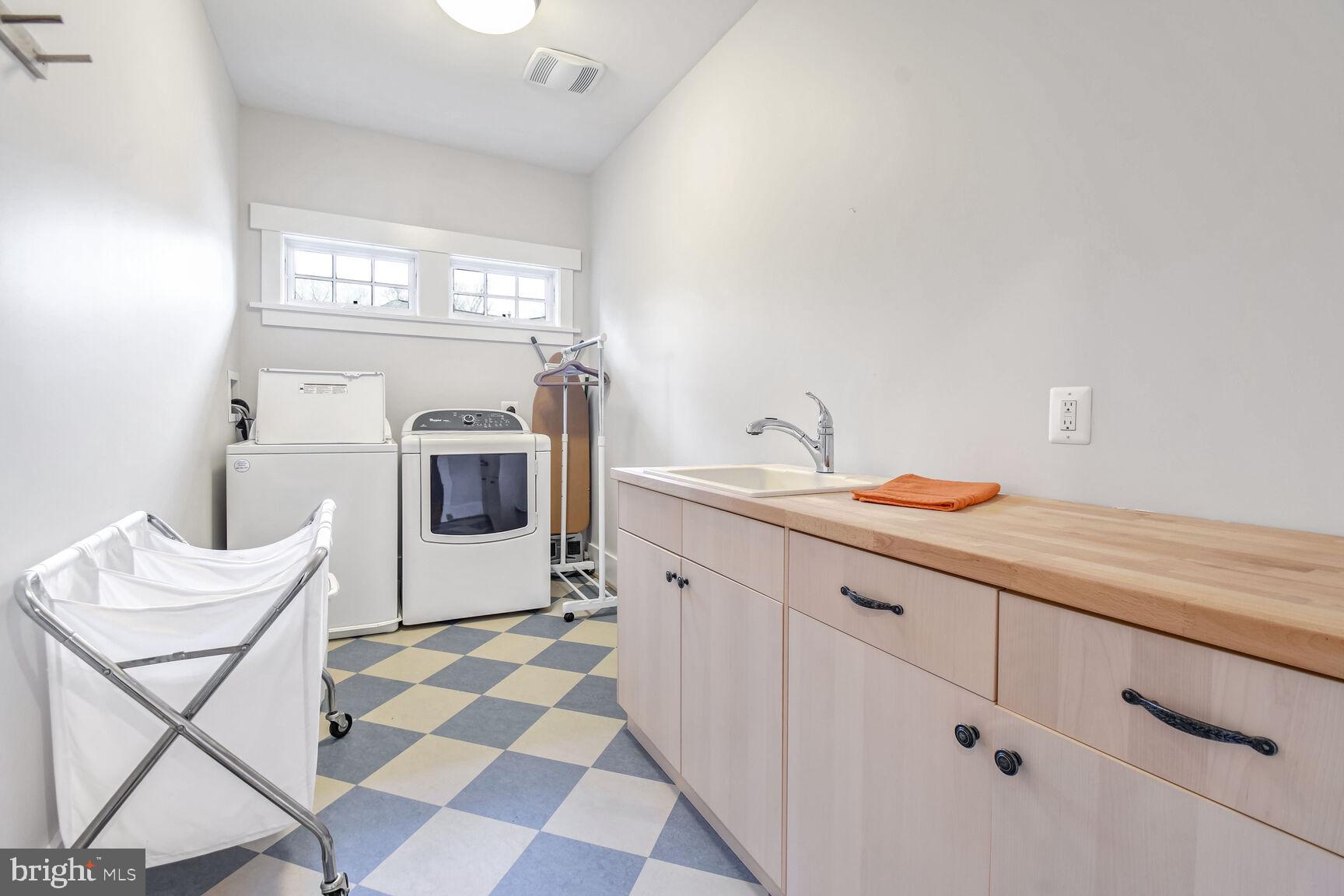 CHEVY CHASE TERRACE - Residential