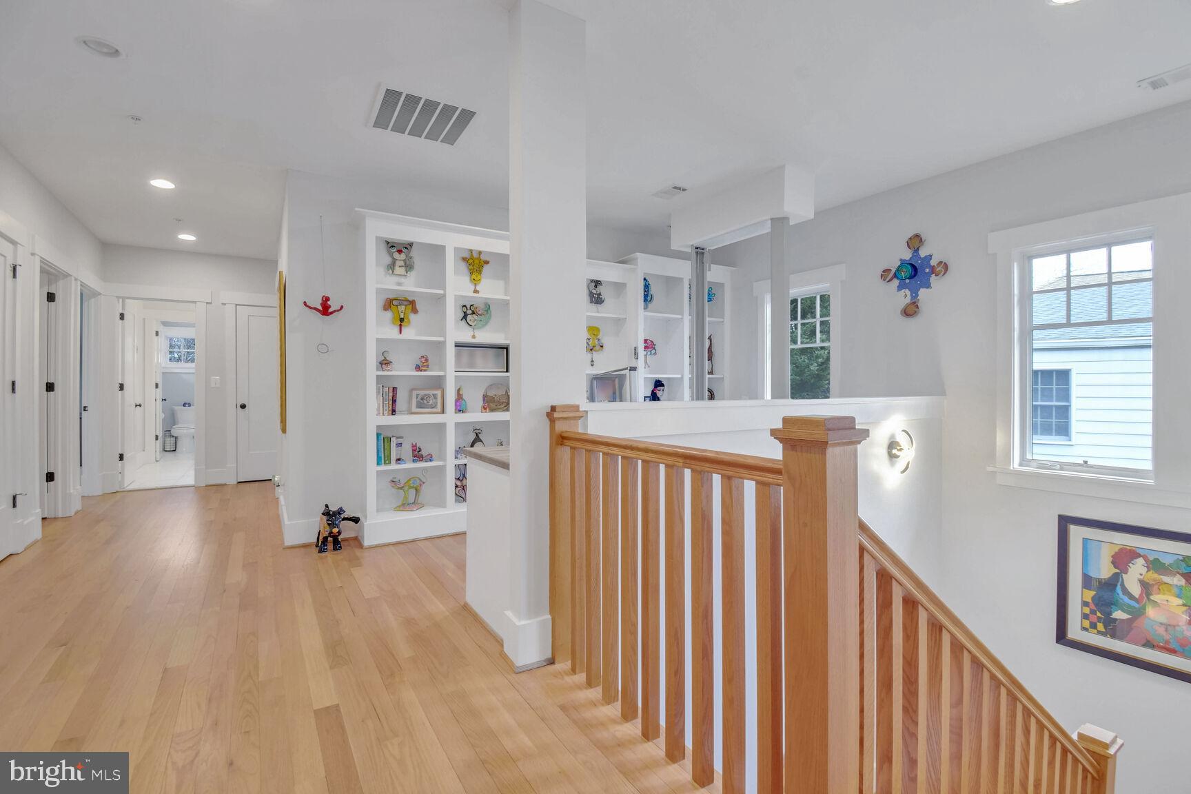 CHEVY CHASE TERRACE - Residential