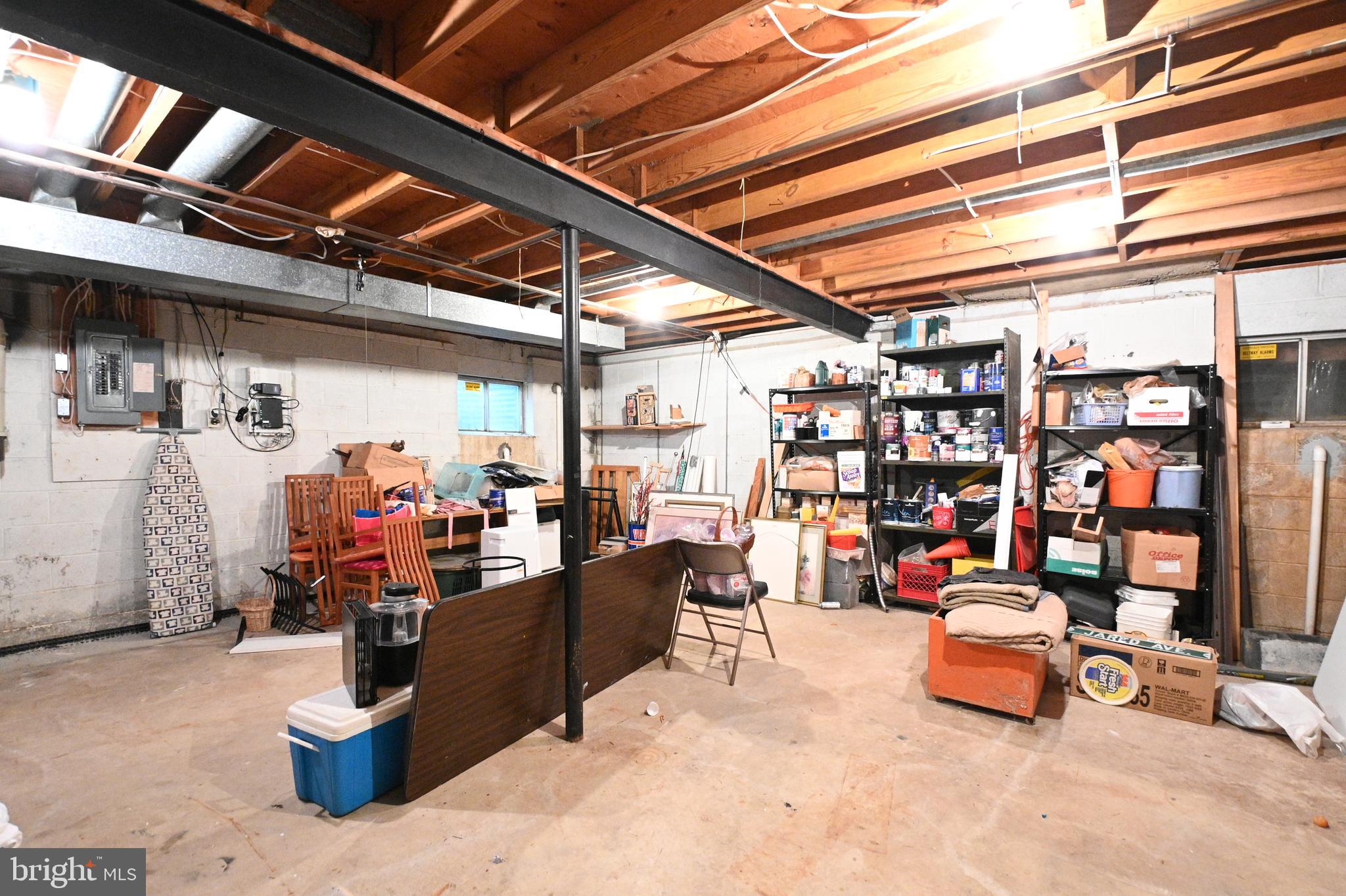 WAKEFIELD CHAPEL WOODS - Residential