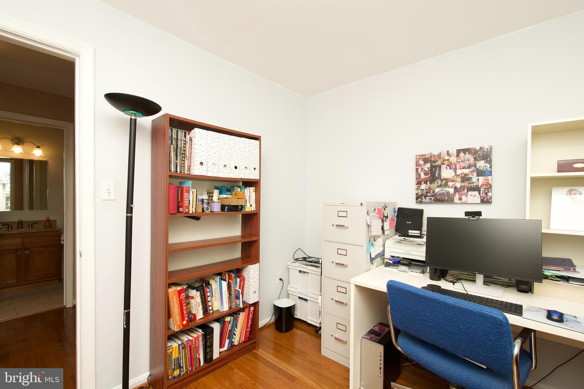 WAKEFIELD CHAPEL WOODS - Residential