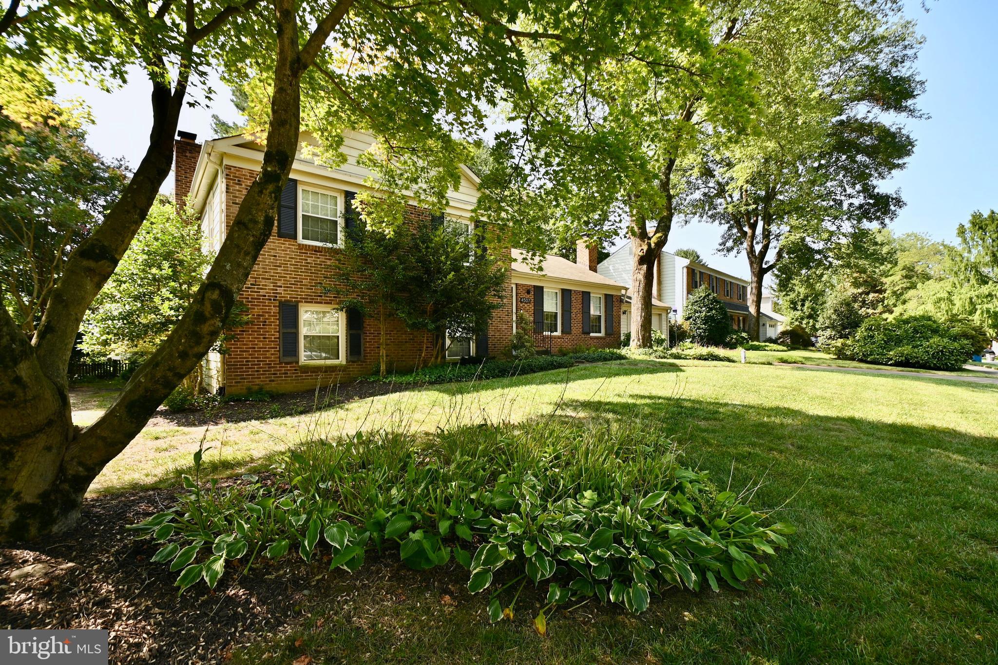 WAKEFIELD CHAPEL WOODS - Residential