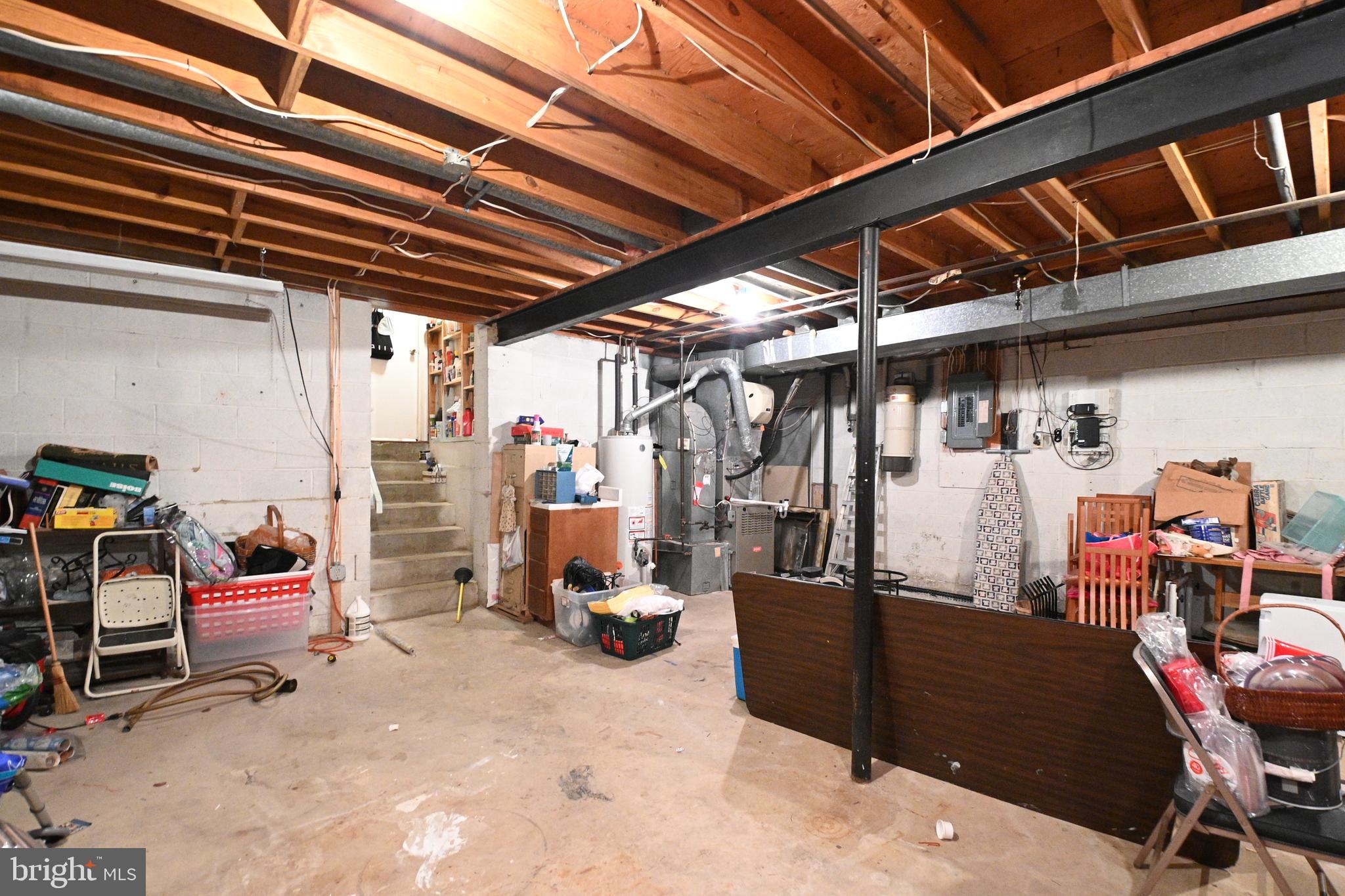 WAKEFIELD CHAPEL WOODS - Residential