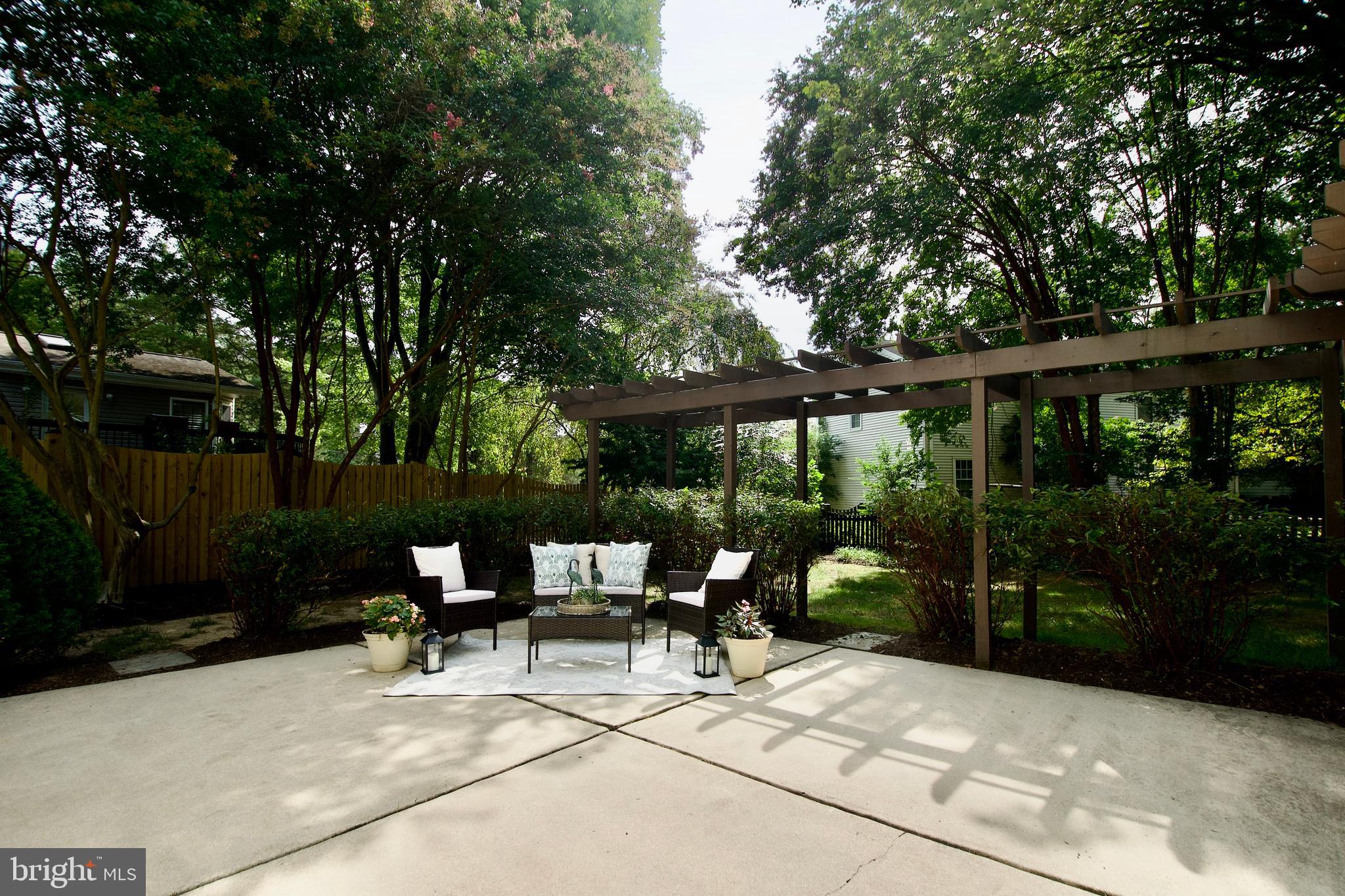 WAKEFIELD CHAPEL WOODS - Residential