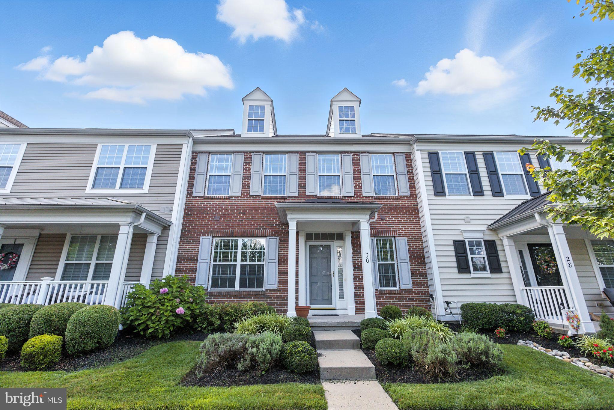 30 ALYCE LANE