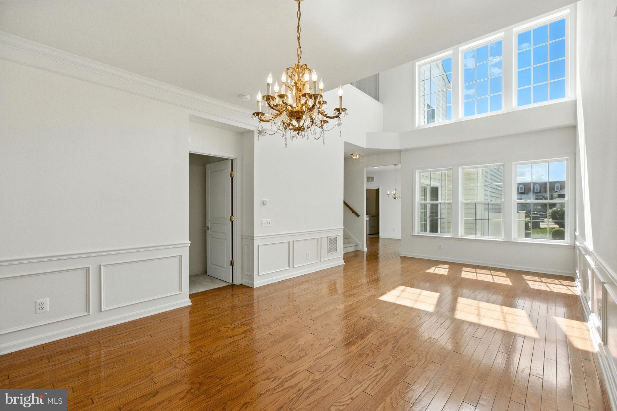 30 ALYCE LANE