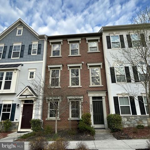Photo of 9393 Rock Ripple Lane, LAUREL, MD 20723 (MLS # MDHW2065778)