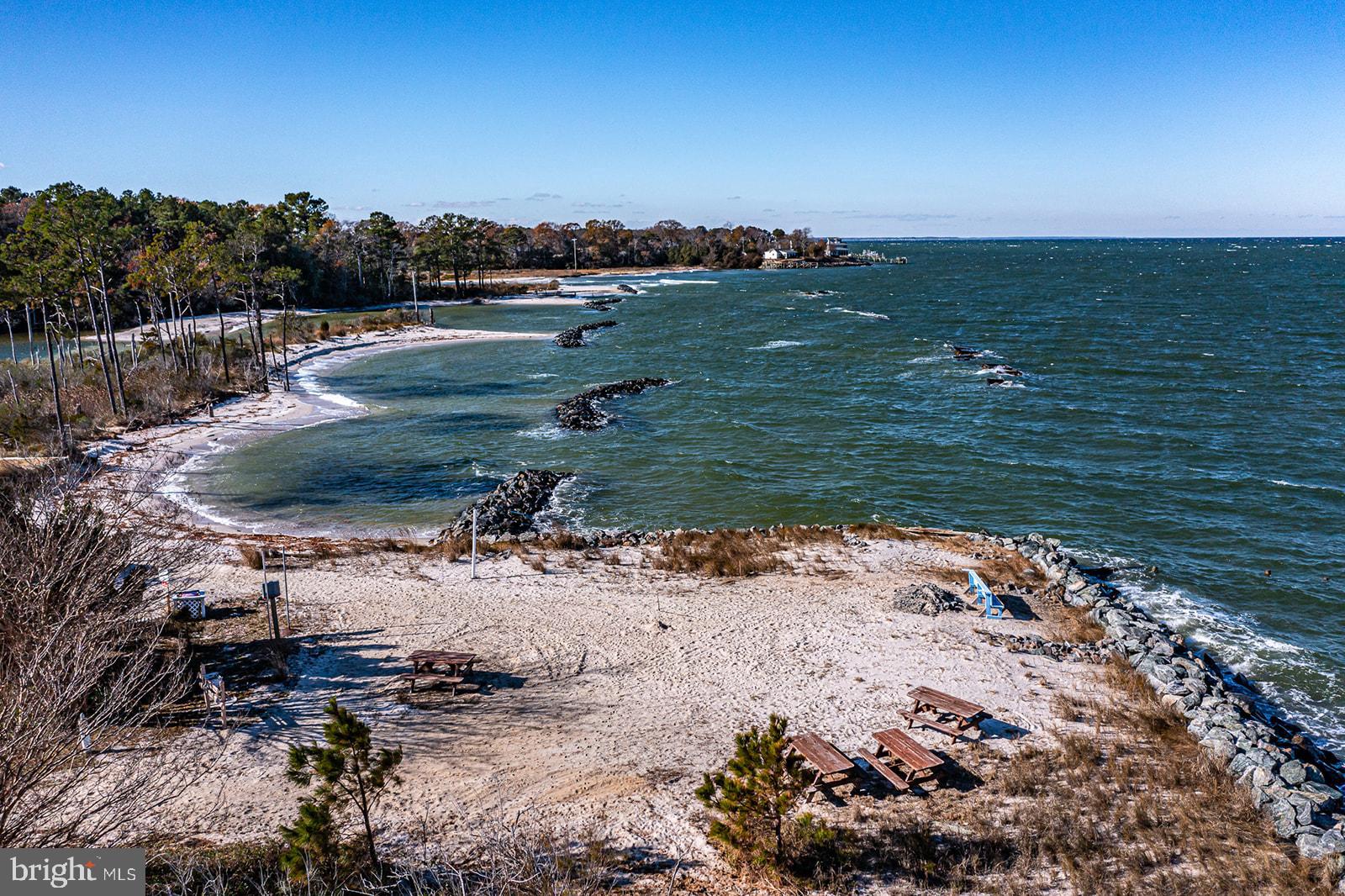 WHITE SAND HARBOUR - Residential