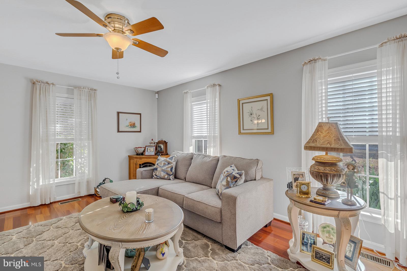 WHITE SAND HARBOUR - Residential