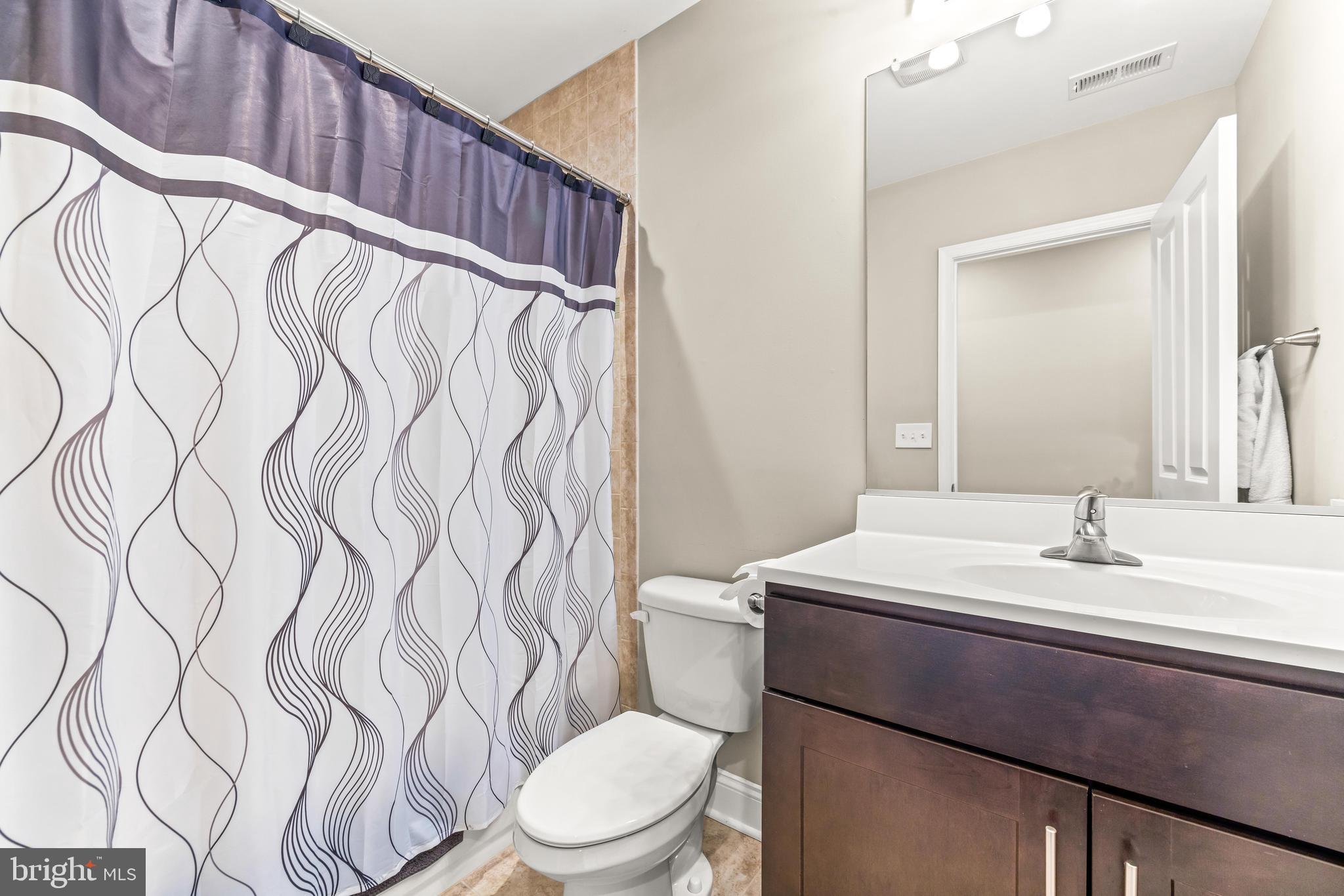 EAGER PARK TOWNHOMES - Residential Lease