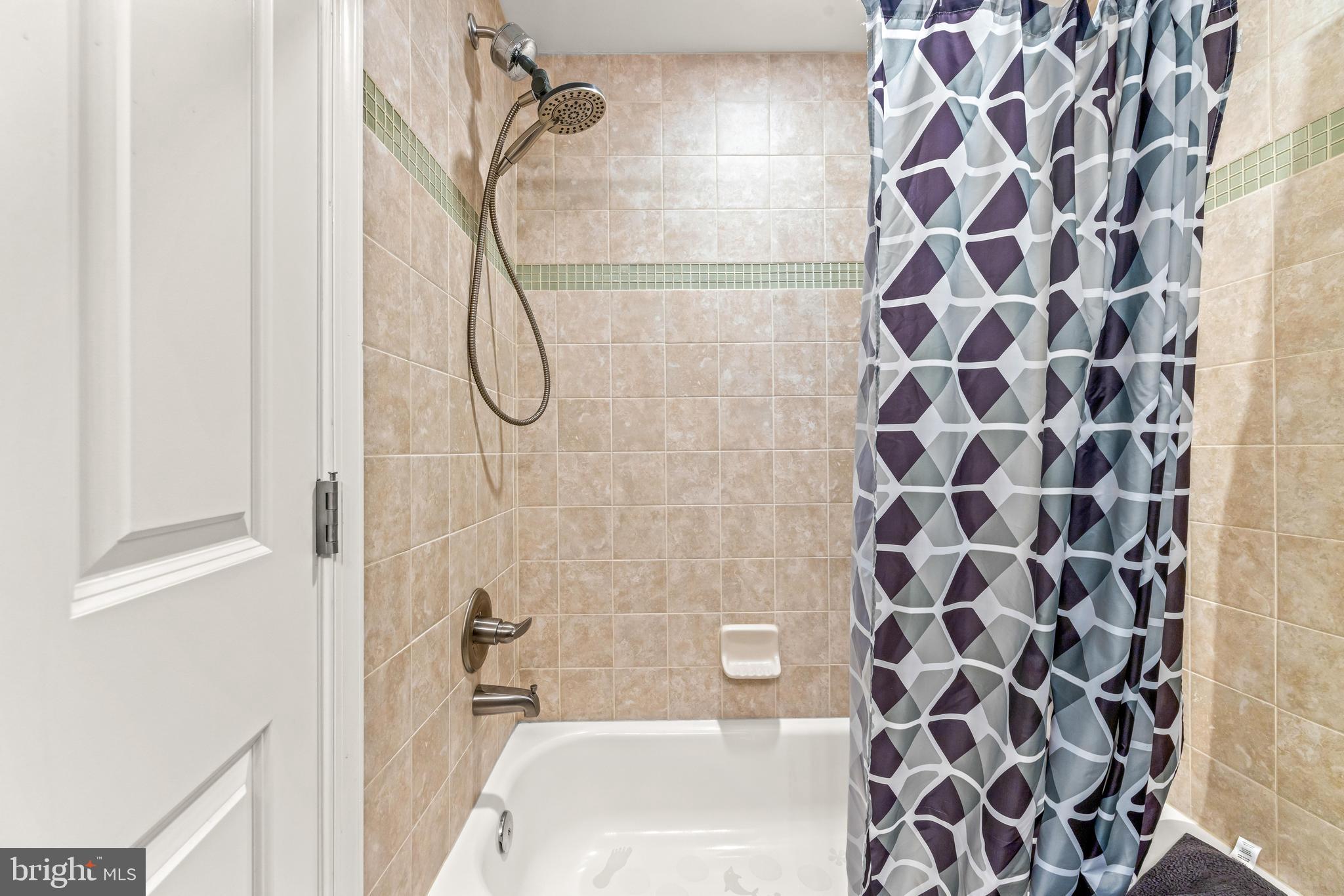 EAGER PARK TOWNHOMES - Residential Lease