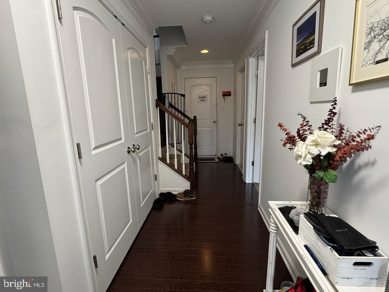 WOODMORE TOWNE CENTRE - Residential Lease