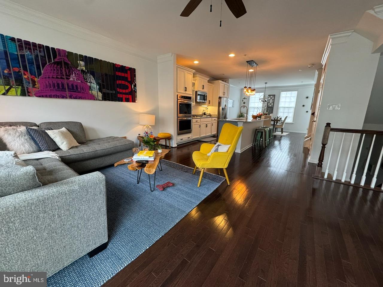 WOODMORE TOWNE CENTRE - Residential Lease